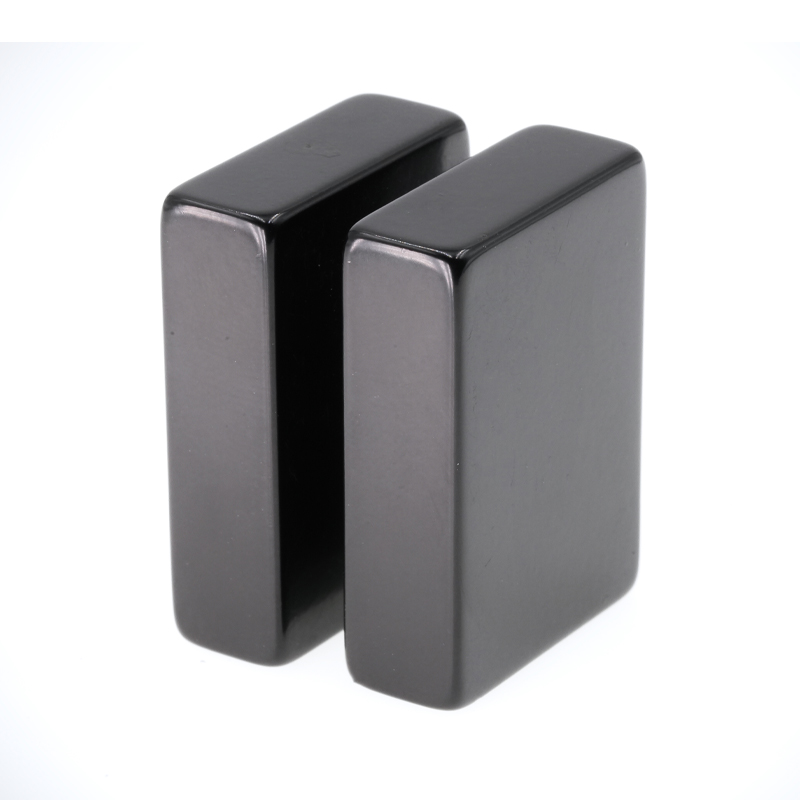 Bloco de ímã permanente 7