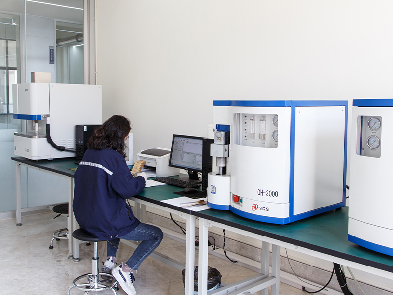 Analisador de Hidrogênio, Oxigênio, Carbono e Enxofre